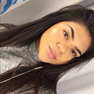 Meet your Posher, Fernanda